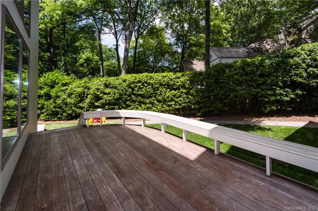 1220 Scotland Avenue Charlotte NC 28207