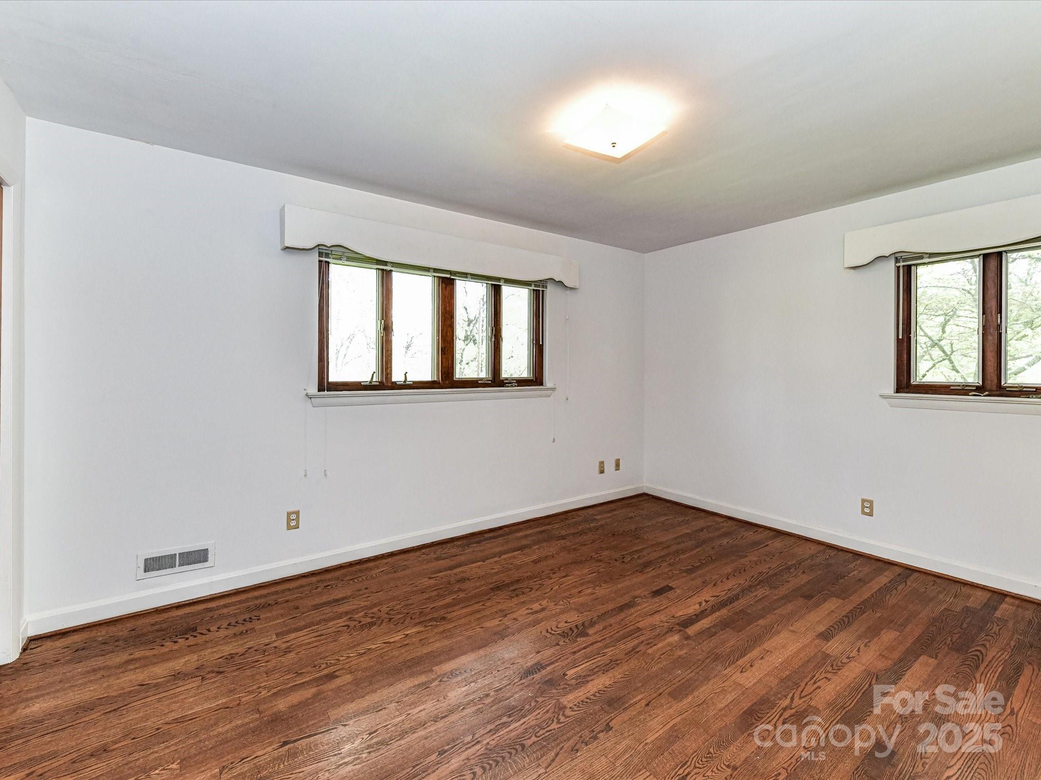 225 Enwood Drive Charlotte NC 28214
