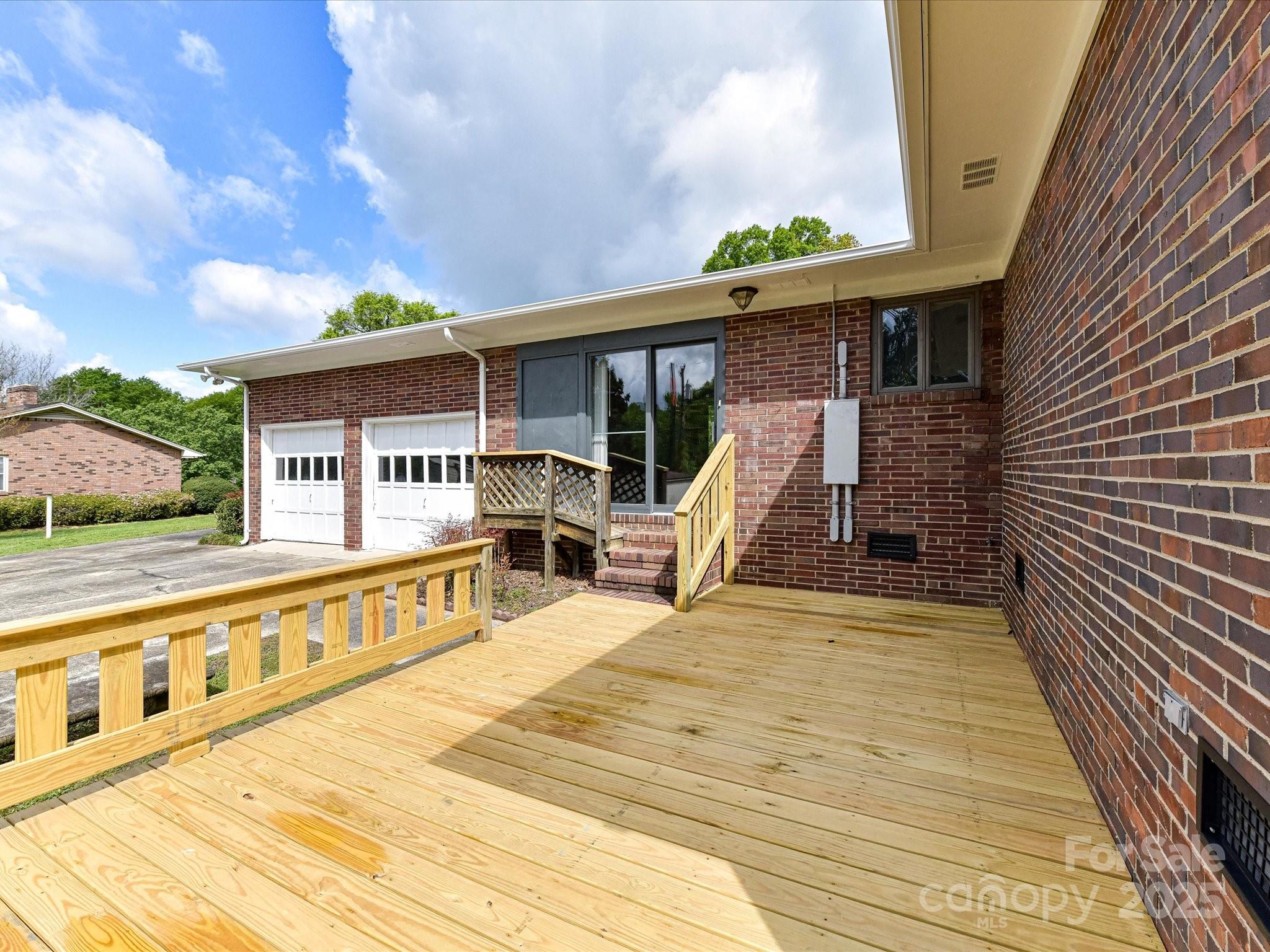 225 Enwood Drive Charlotte NC 28214