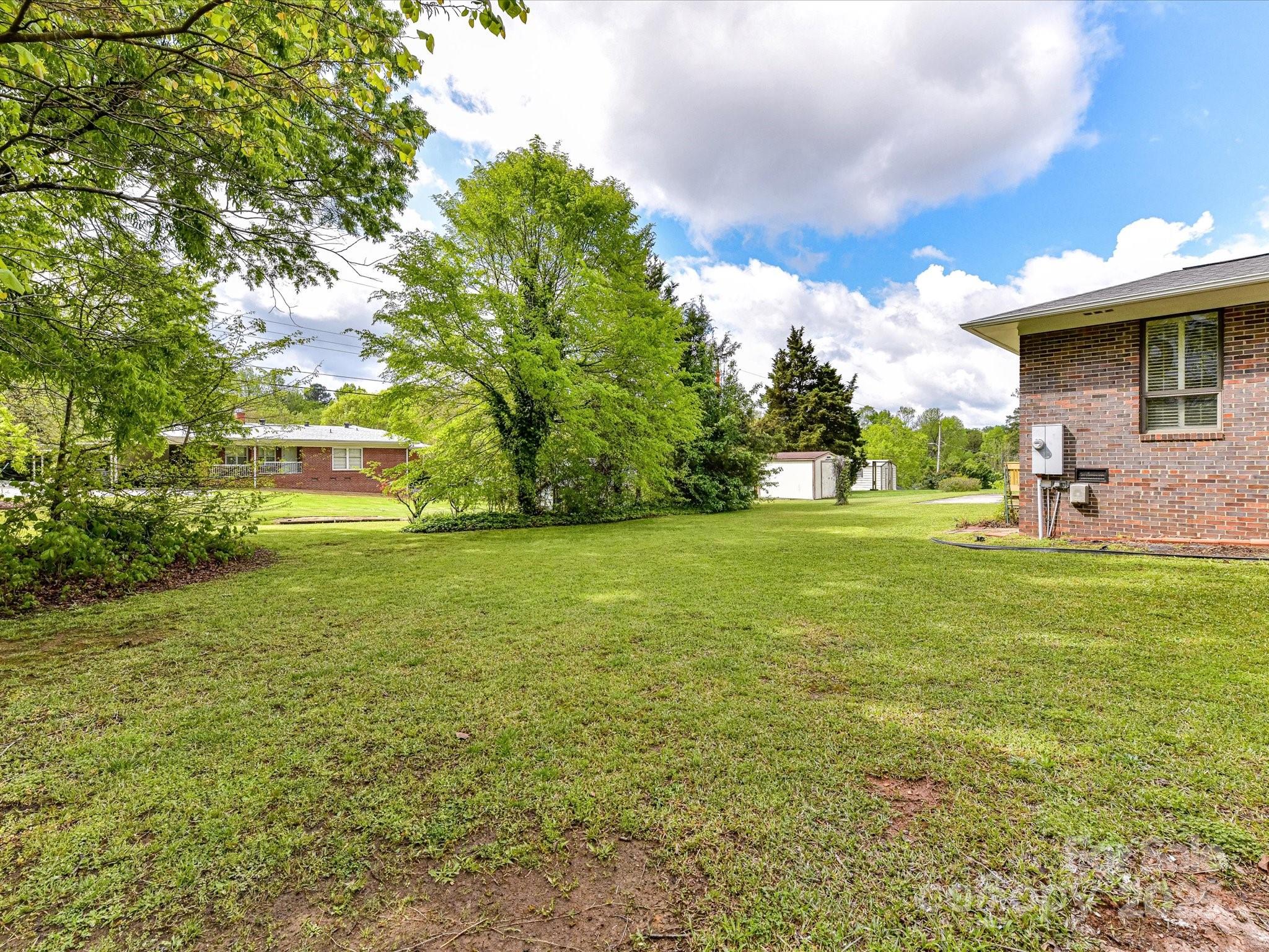 225 Enwood Drive Charlotte NC 28214