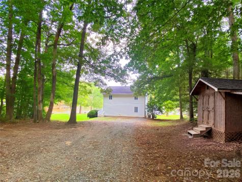 449 Island View Drive Lexington NC 27292