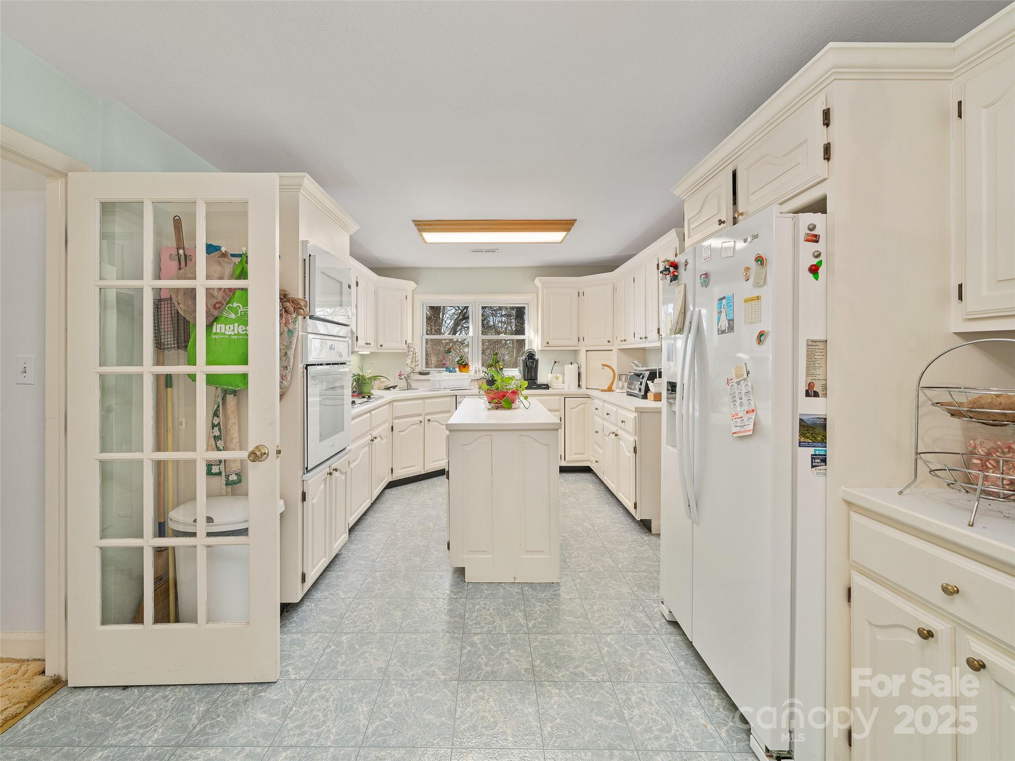 35 Smith Ridge Drive Asheville NC 28803