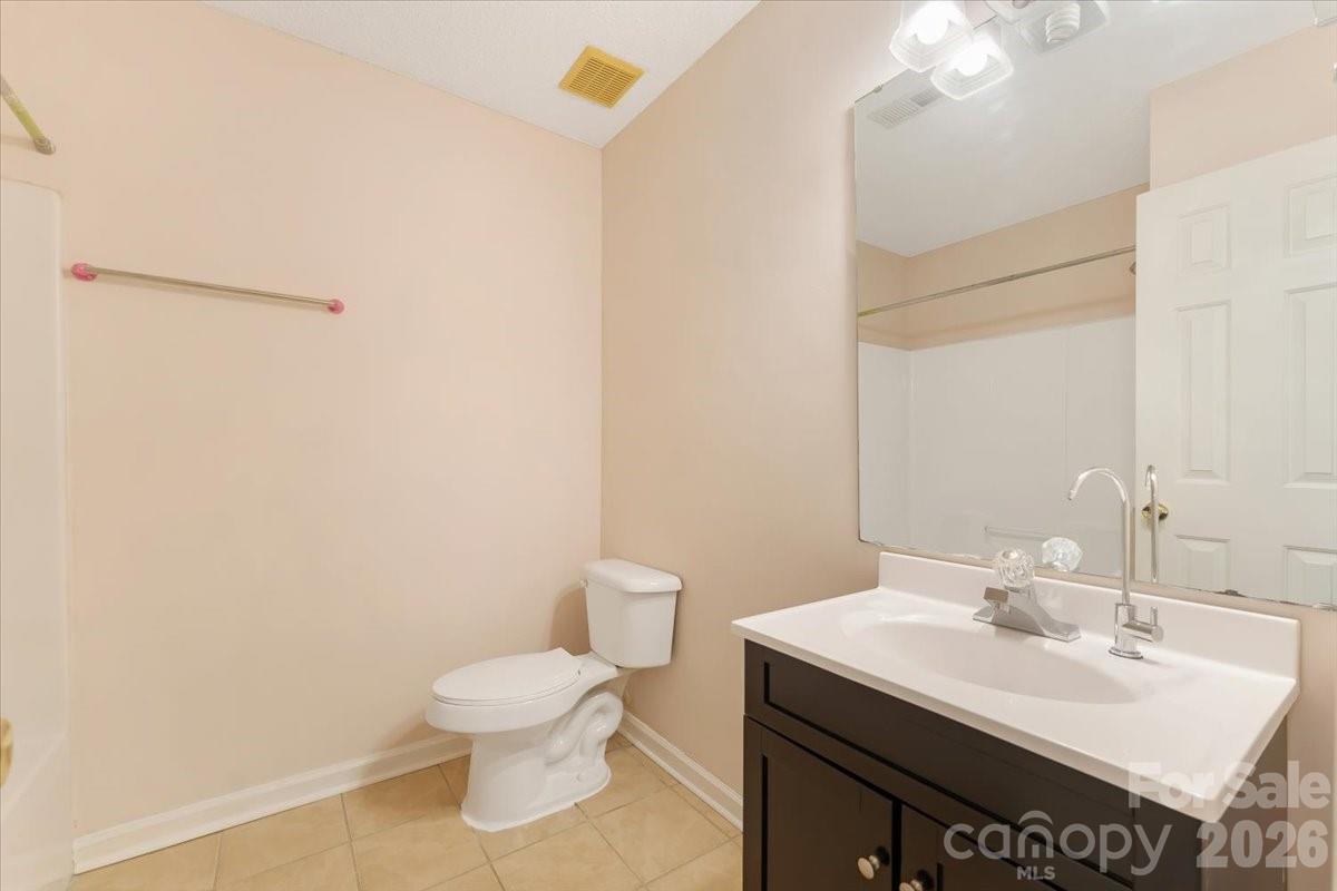 1914 Sloan Drive Charlotte NC 28208