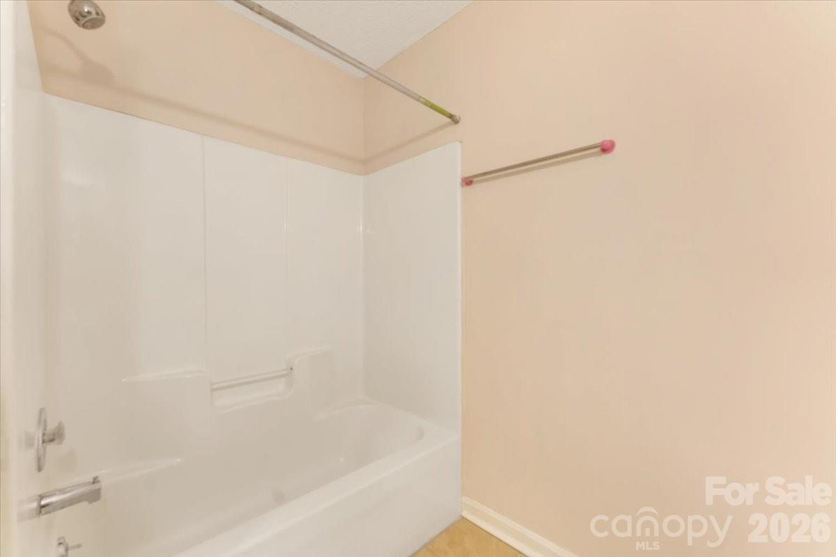 1914 Sloan Drive Charlotte NC 28208