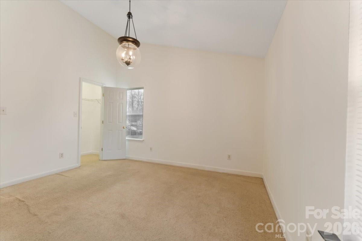 1914 Sloan Drive Charlotte NC 28208