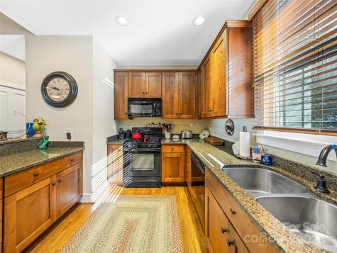 298 Hedgewood Drive Tuckasegee NC 28783
