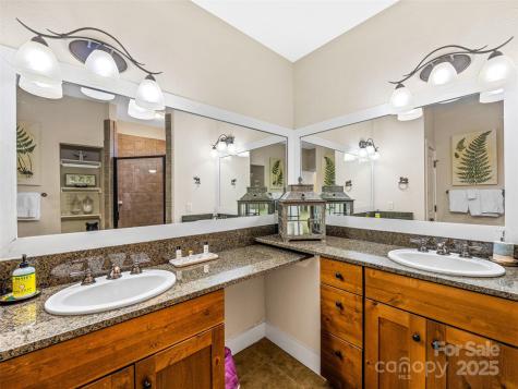 298 Hedgewood Drive Tuckasegee NC 28783