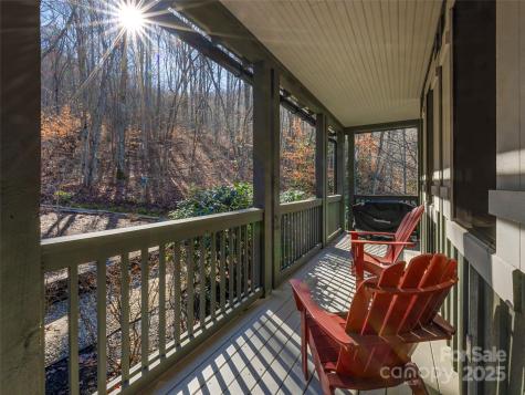 298 Hedgewood Drive Tuckasegee NC 28783