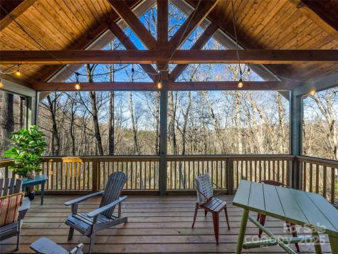 298 Hedgewood Drive Tuckasegee NC 28783