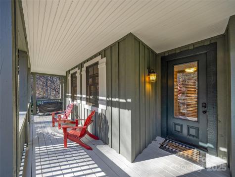 298 Hedgewood Drive Tuckasegee NC 28783