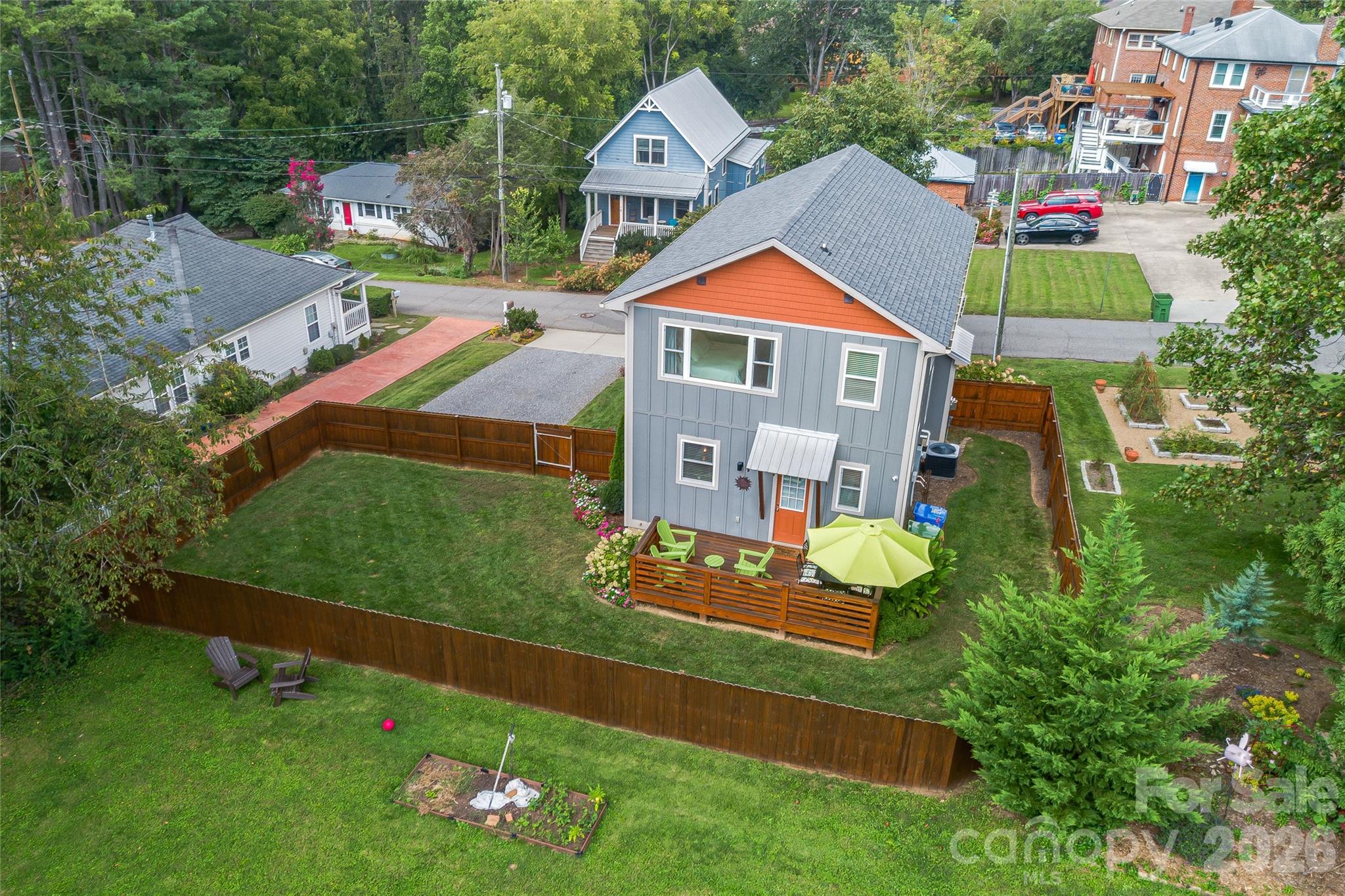 14 Davenport Road Asheville NC 28806