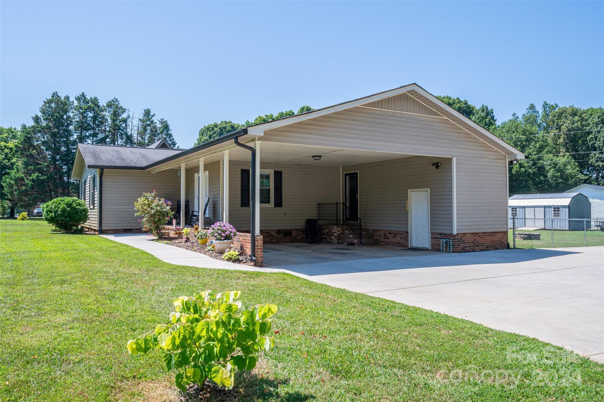 4435 Hickory Grove Road Gastonia NC 28056
