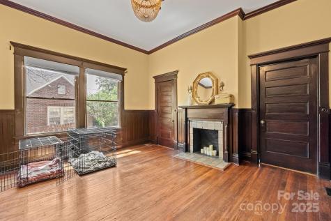 506 N Main Street NW Lenoir NC 28645