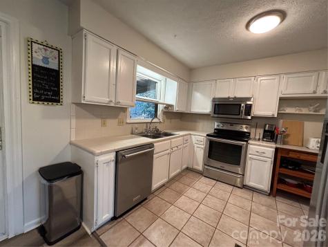 164 Bartlett Street Asheville NC 28801