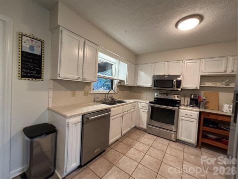 164 Bartlett Street Asheville NC 28801