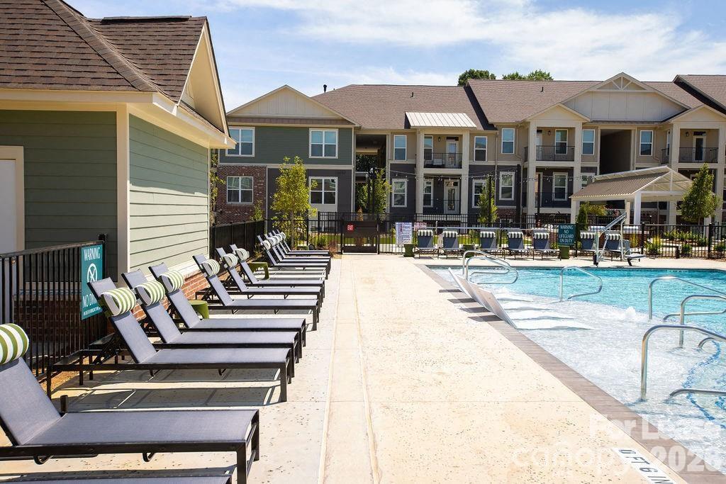 102 Kennedy Ridge Way Mooresville NC 28115