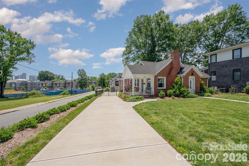 203 State Street Charlotte NC 28208