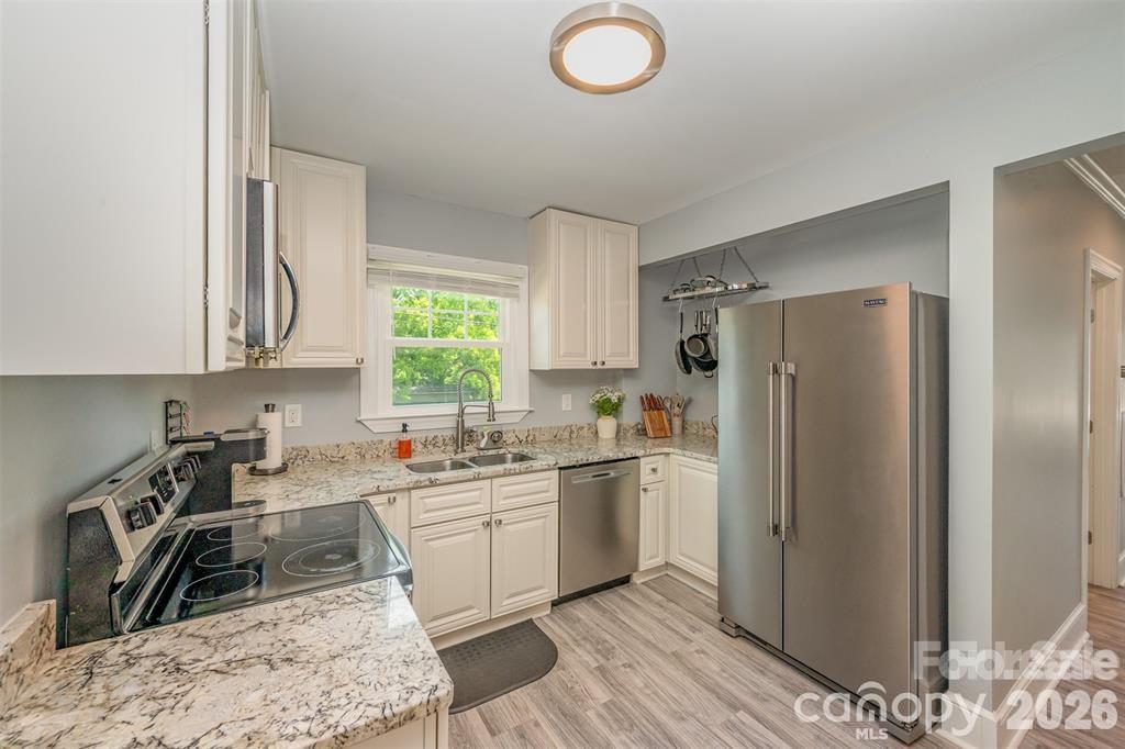 203 State Street Charlotte NC 28208
