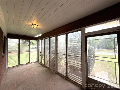 2000 Weststone Drive Charlotte NC 28208