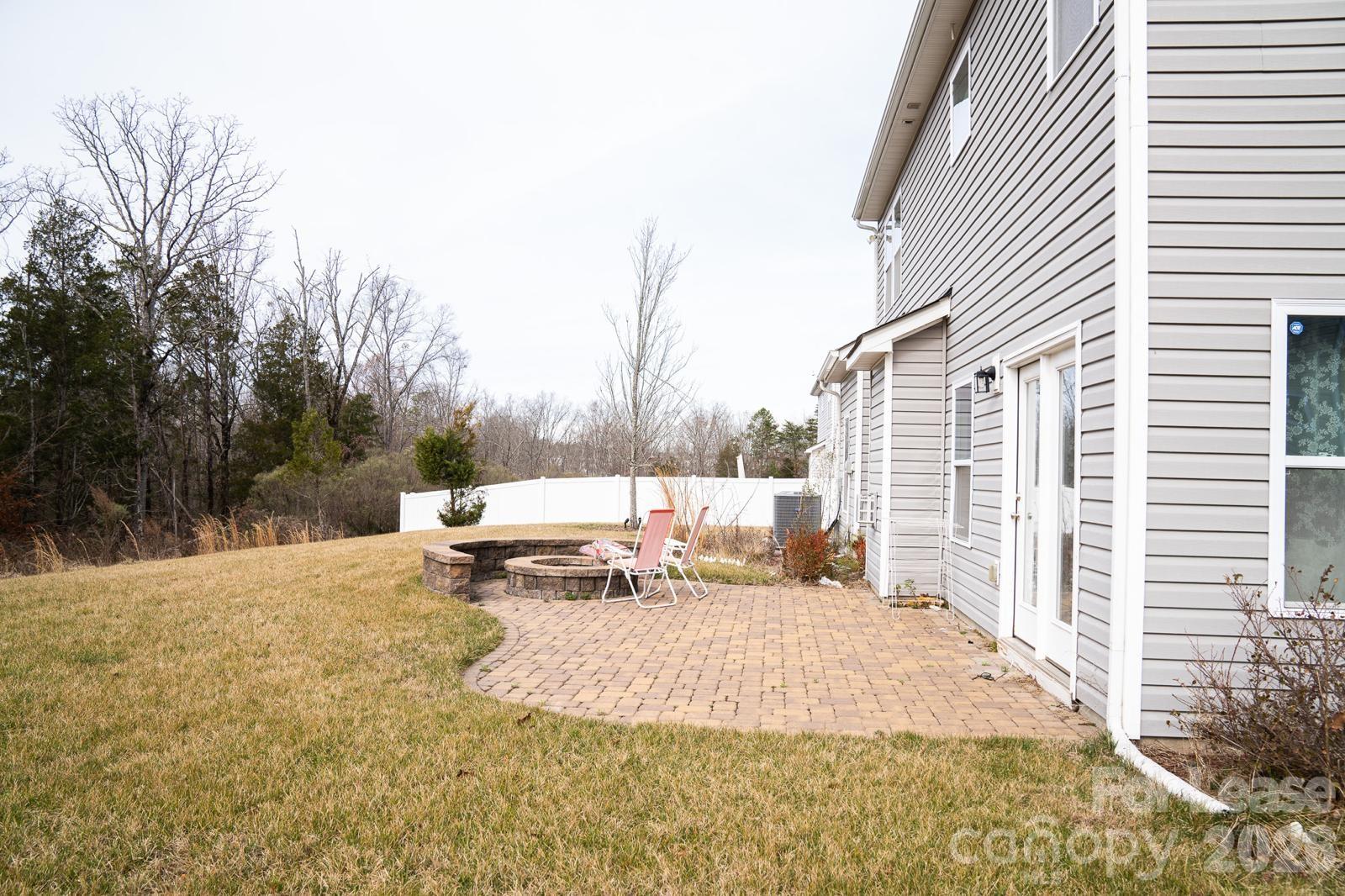 7082 Founders Way Harrisburg NC 28075