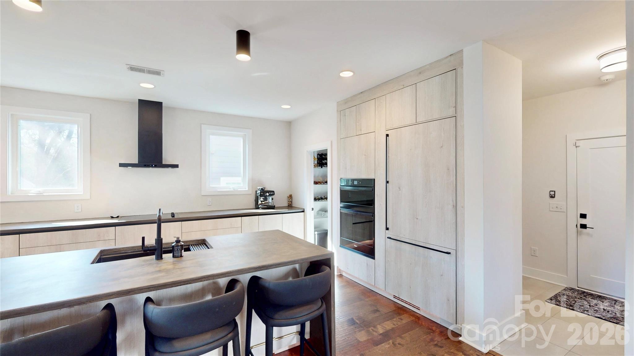 1220 Lomax Avenue Charlotte NC 28211