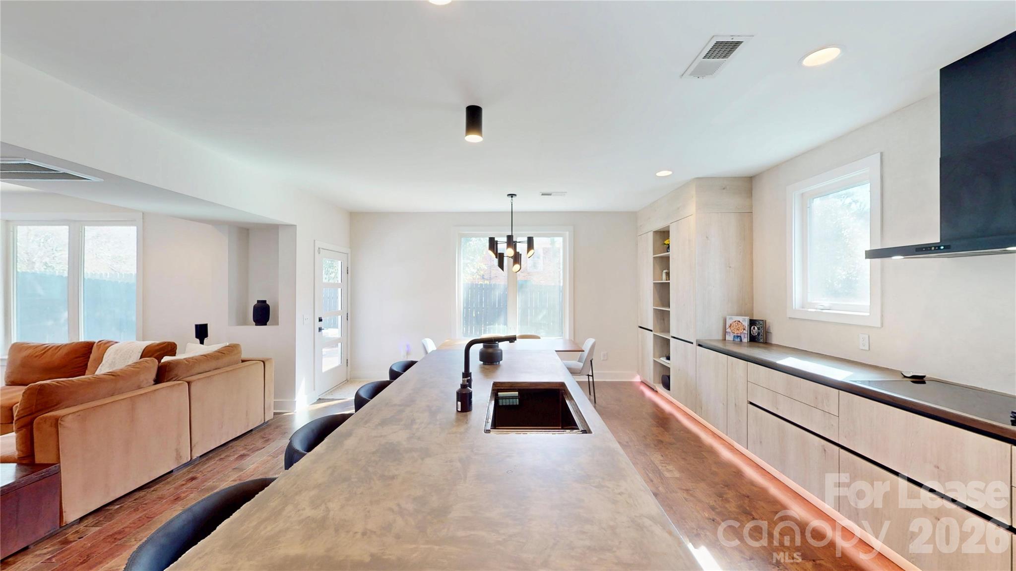 1220 Lomax Avenue Charlotte NC 28211