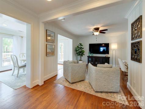 3221 Sunset Drive Charlotte NC 28209
