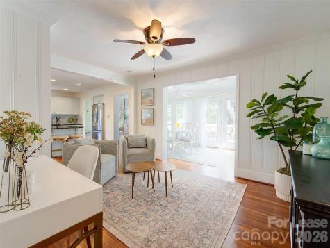 3221 Sunset Drive Charlotte NC 28209