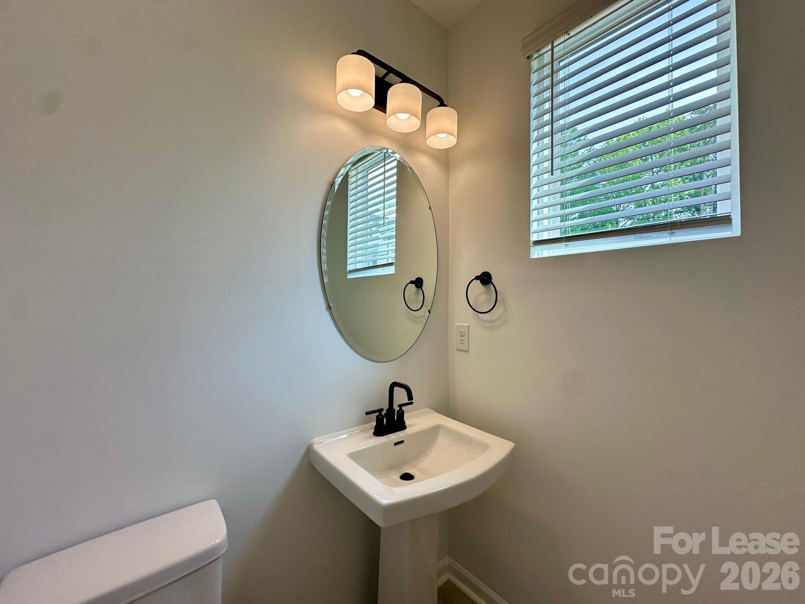 1556 Blanche Street Charlotte NC 28262