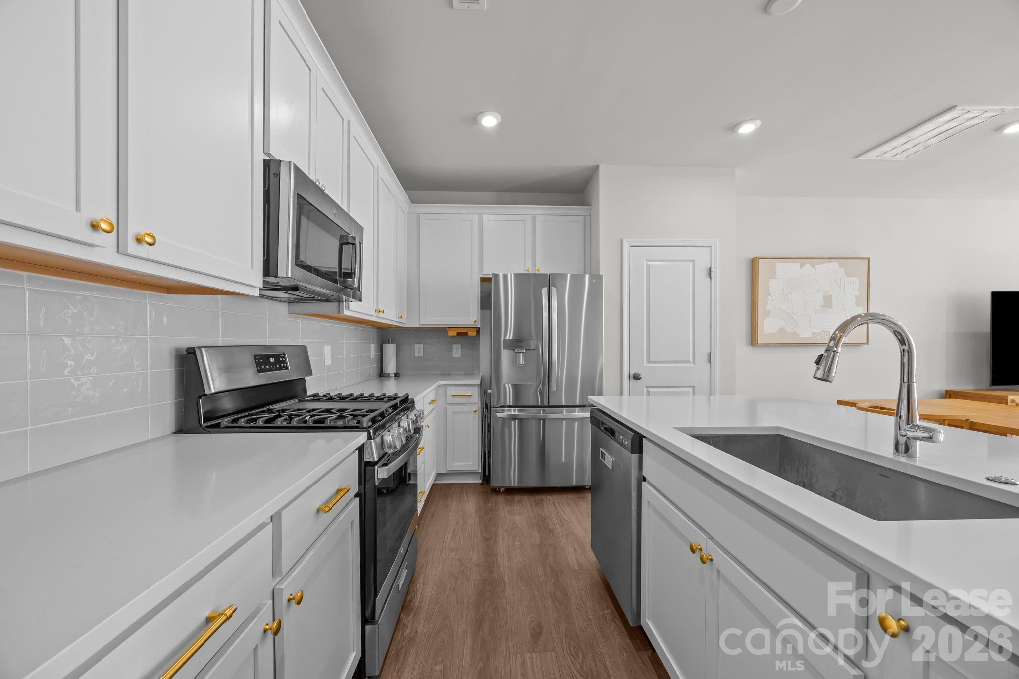 915 Kinsey Alley Charlotte NC 28217