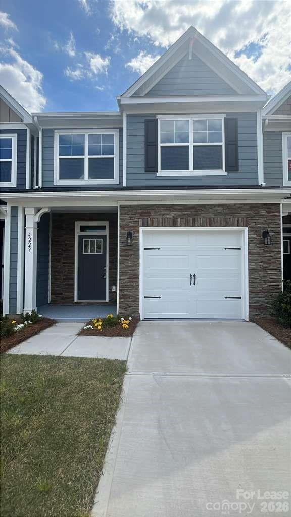 4229 Black Court Harrisburg NC 28075