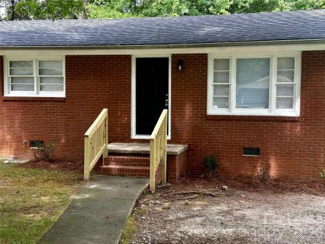 110 Mendota Avenue Lexington NC 27292