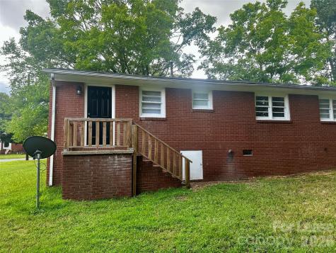 110 Mendota Avenue Lexington NC 27292