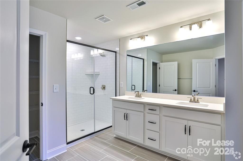 13106 Settlers Trail Court Charlotte NC 28278