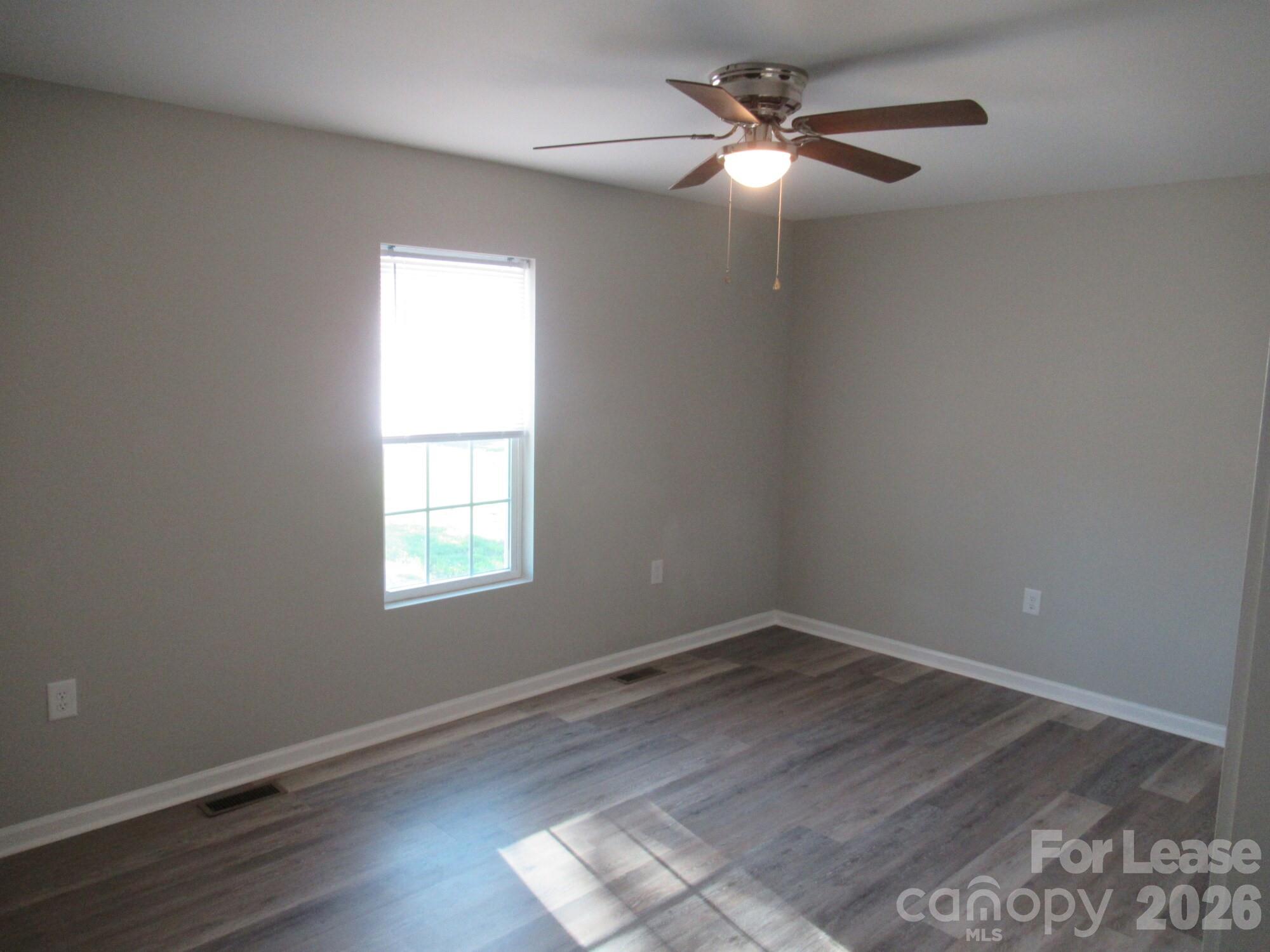 403 Northbrook Iii School Road Vale NC 28168
