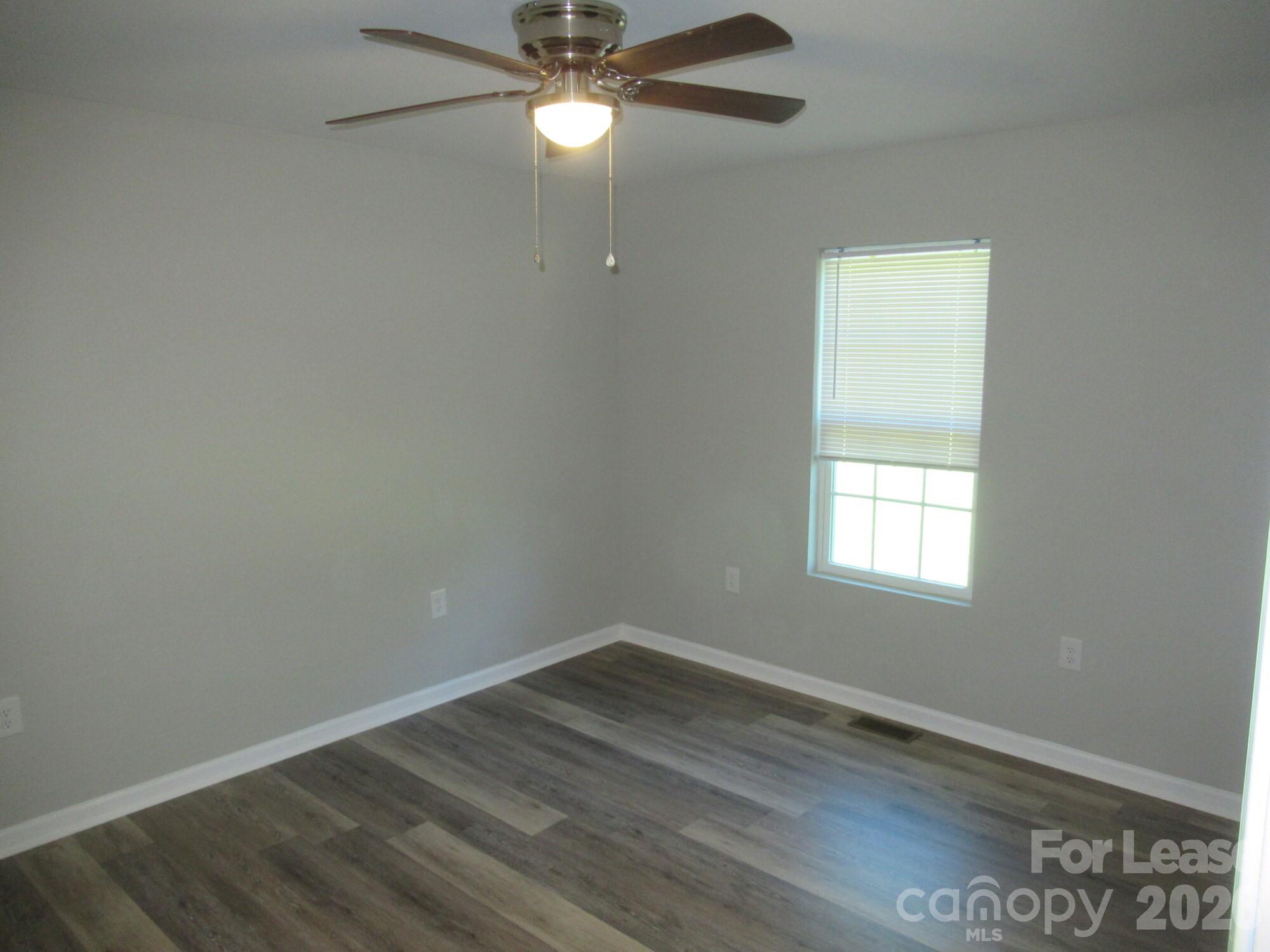 403 Northbrook Iii School Road Vale NC 28168