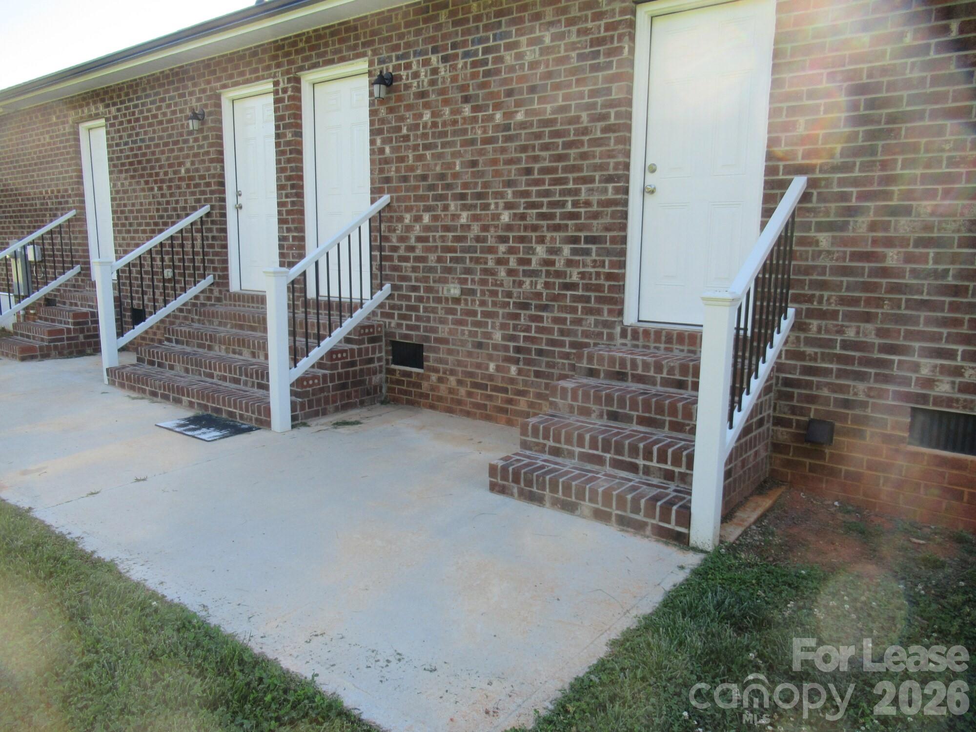 403 Northbrook Iii School Road Vale NC 28168