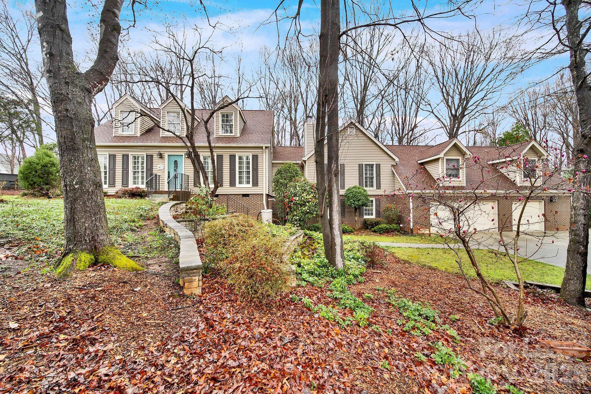 1300 Home Place Matthews NC 28105