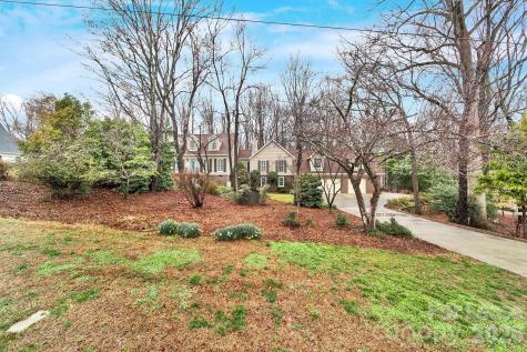 1300 Home Place Matthews NC 28105