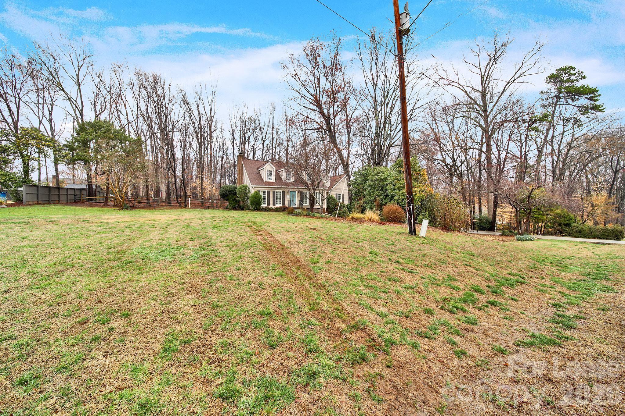 1300 Home Place Matthews NC 28105