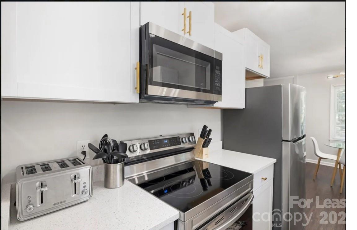3909 Woodbriar Trail Charlotte NC 28205