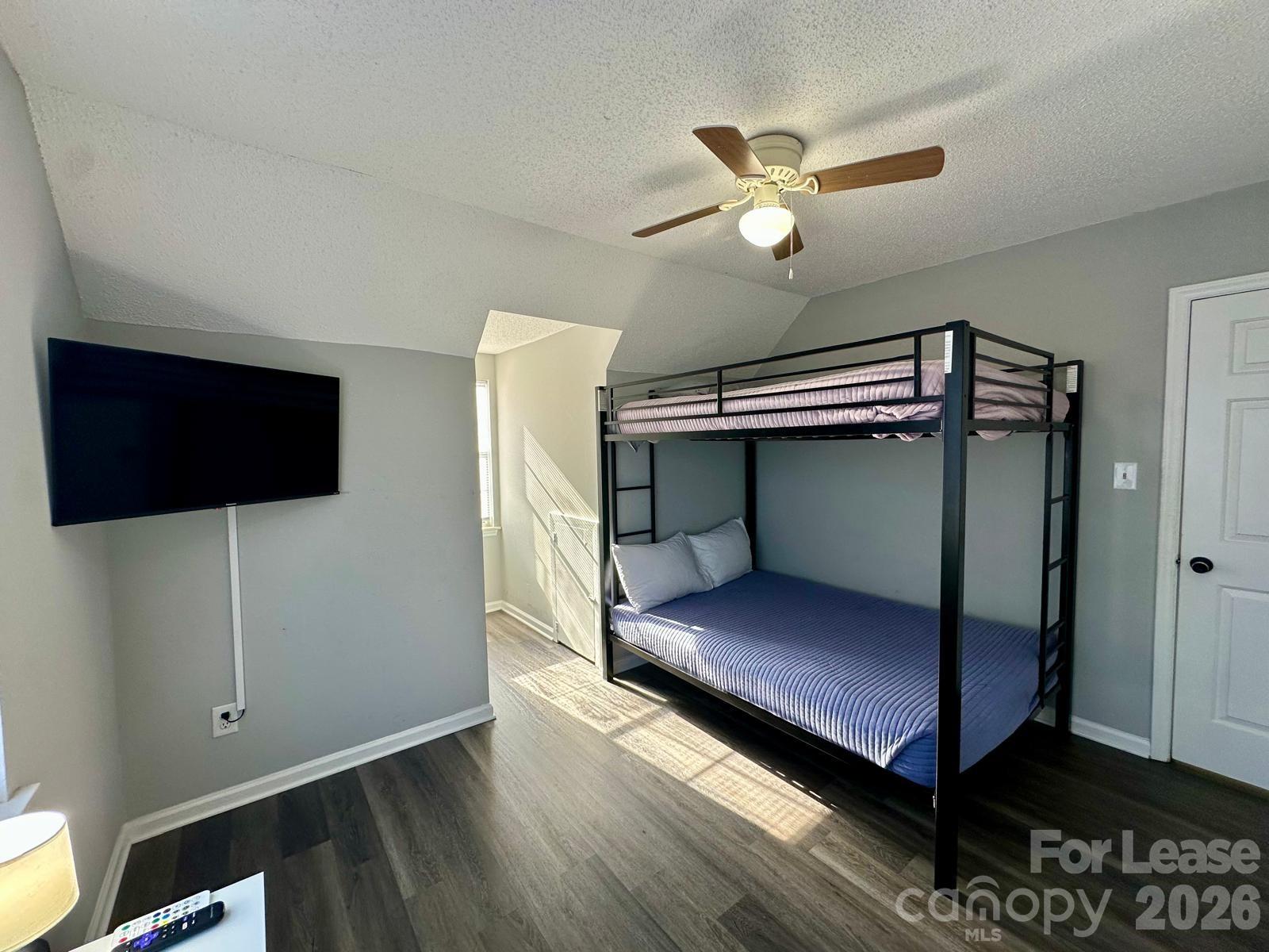 9501 Pondside Lane Charlotte NC 28213