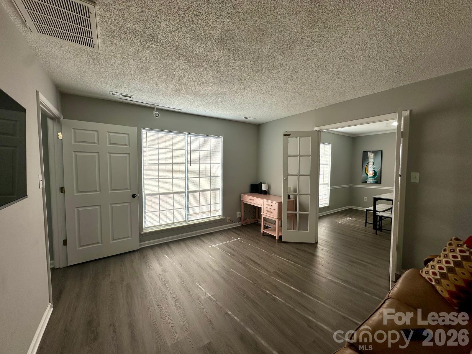 9501 Pondside Lane Charlotte NC 28213