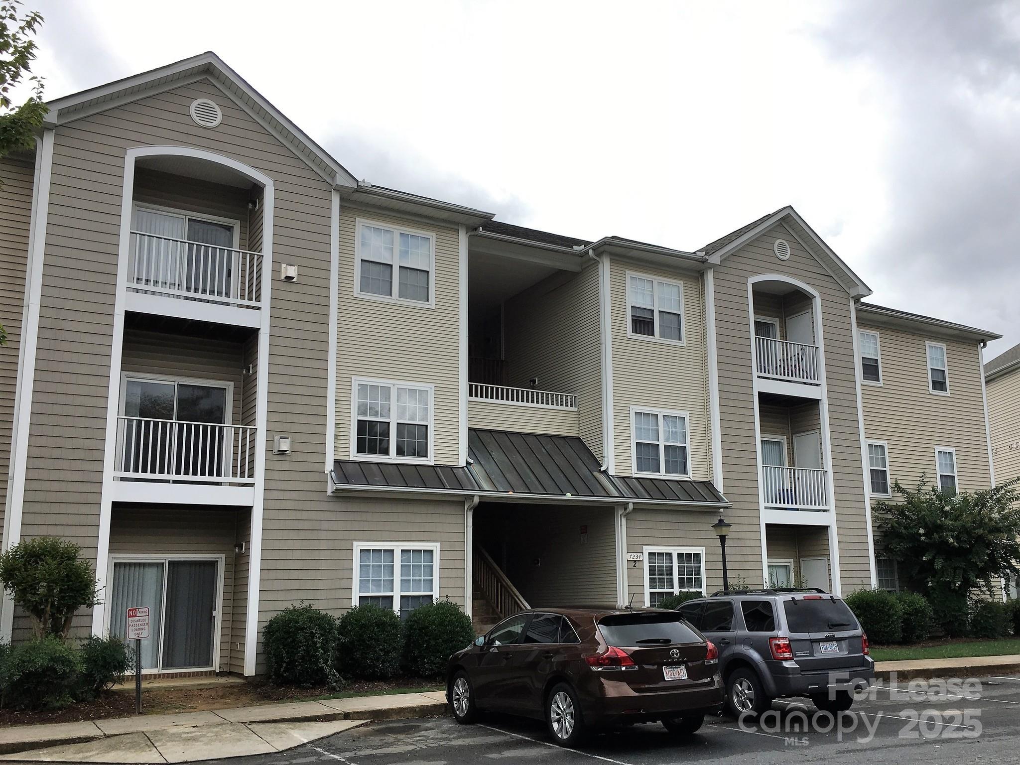 7234 Rose Terrace Court Charlotte NC 28215