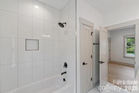 1529 Beckwith Place Charlotte NC 28205