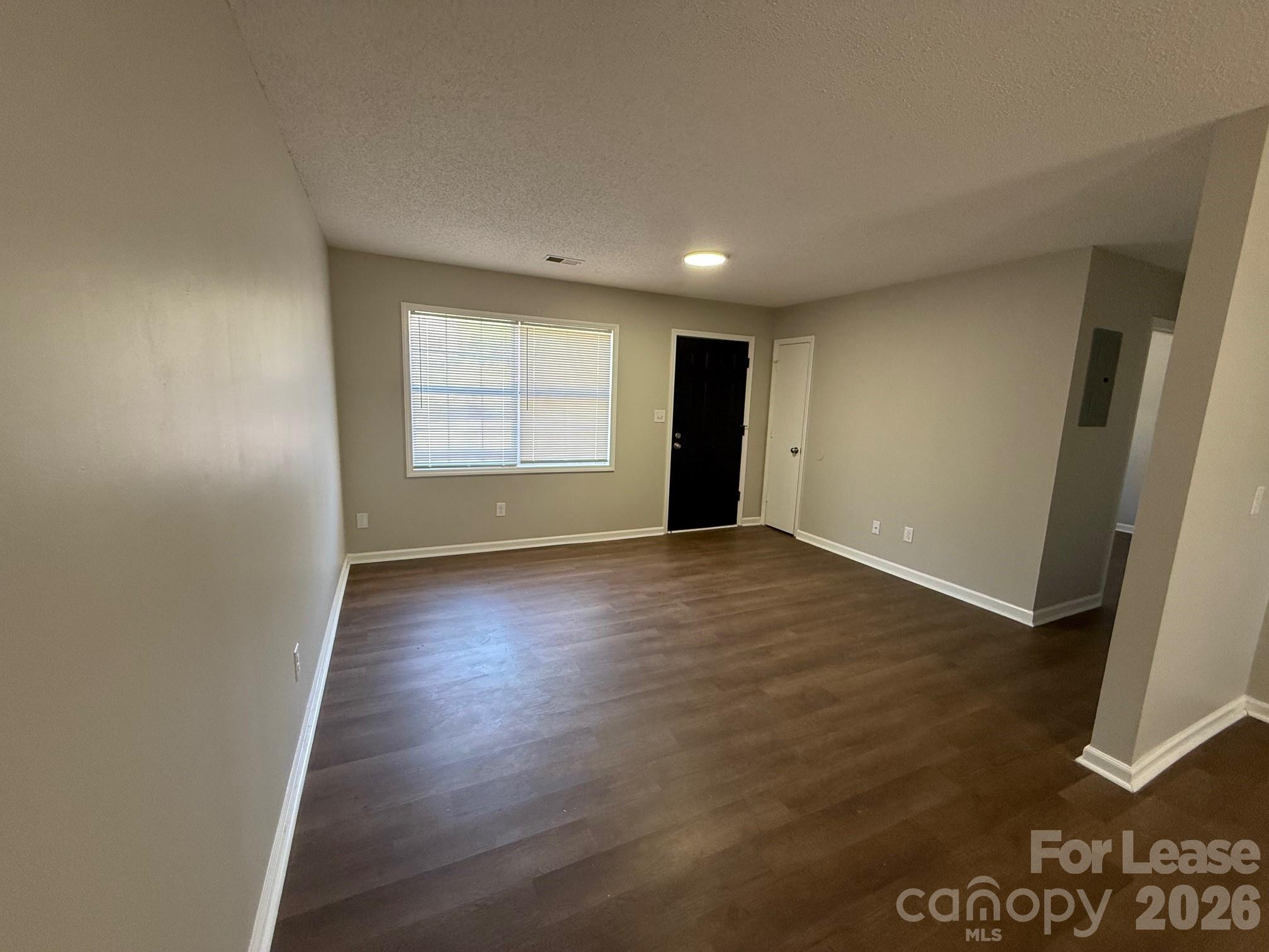 454 8th Avenue NE Hickory NC 28602