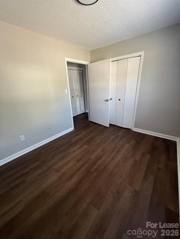 454 8th Avenue NE Hickory NC 28602