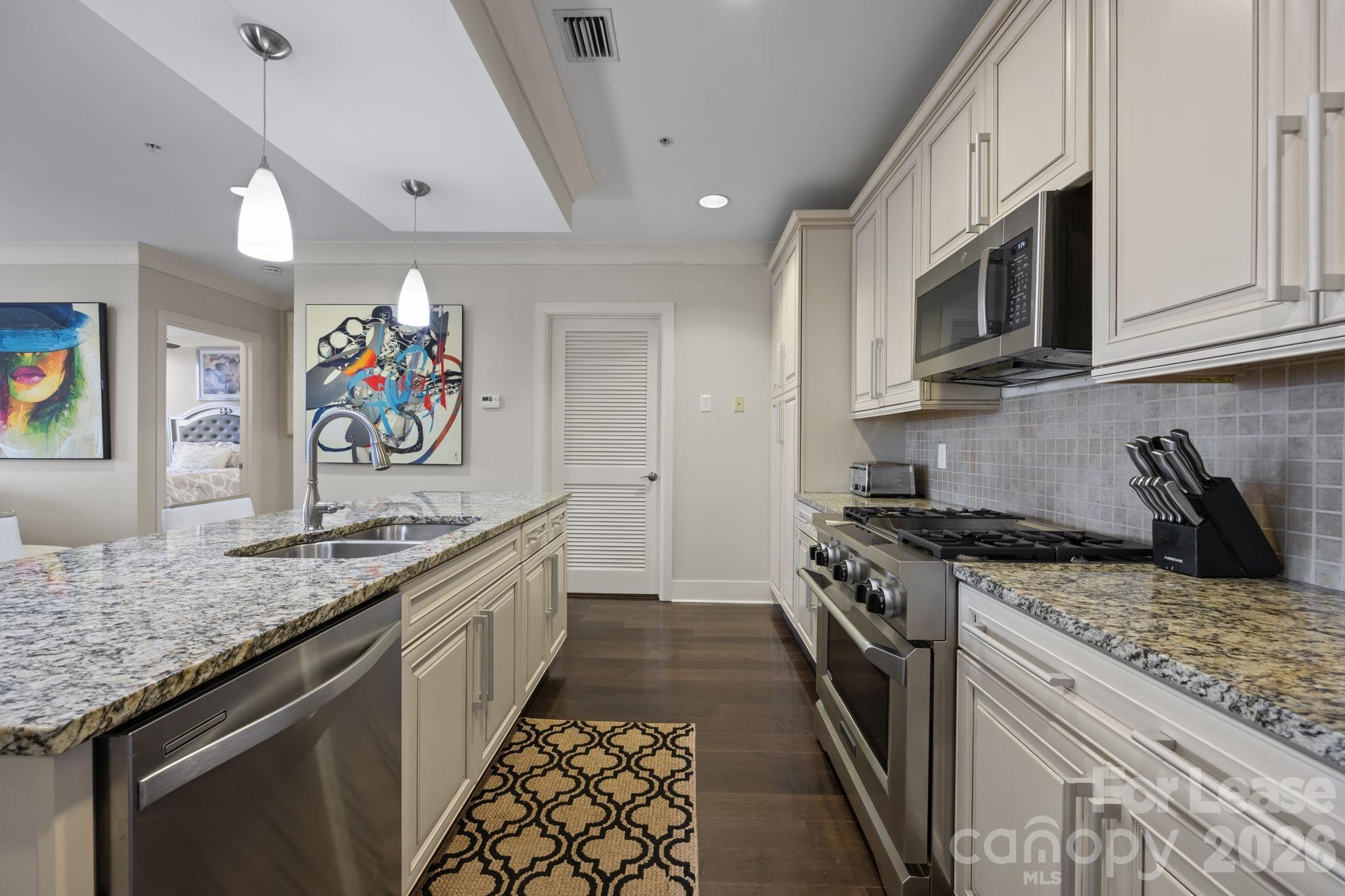 222 S Caldwell Street Charlotte NC 28202