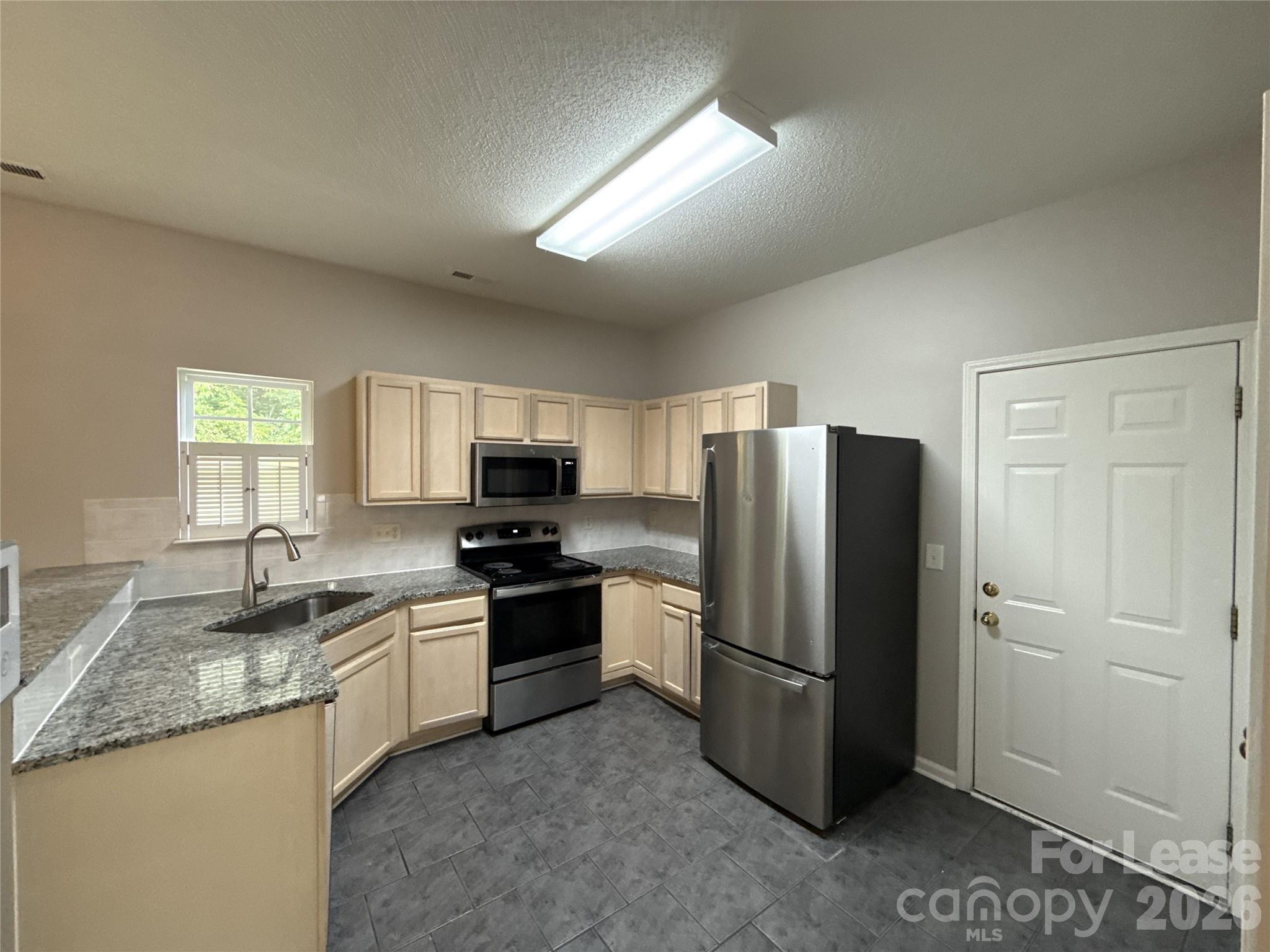 432 Mcginn Grove Drive Charlotte NC 28216