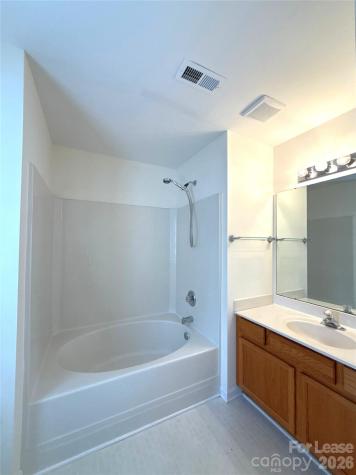 3038 Uxbridge Woods Court Charlotte NC 28205